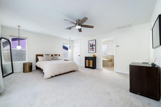 Building Photo - 53680 Avenida Montezuma