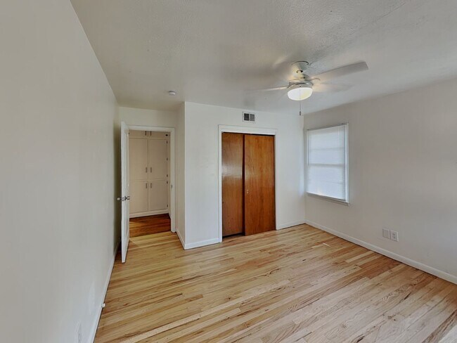 Building Photo - Move in by 12/15/2025 and receive 50% off your first full month’s rent!