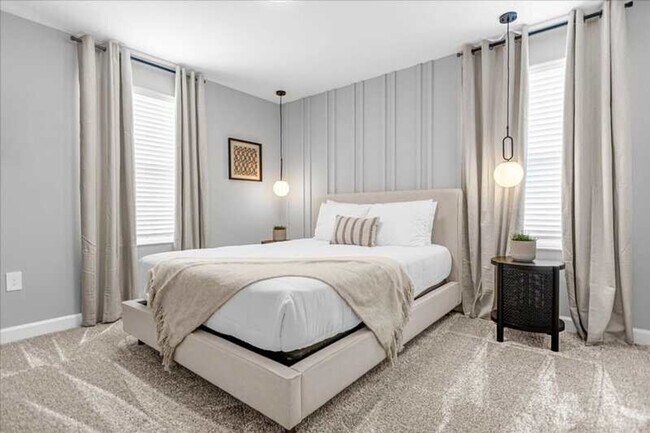 Building Photo - 9052 Sommerset Hills Dr