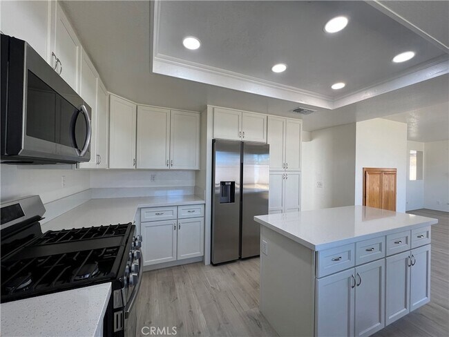 Building Photo - 9251 Middlefield Dr