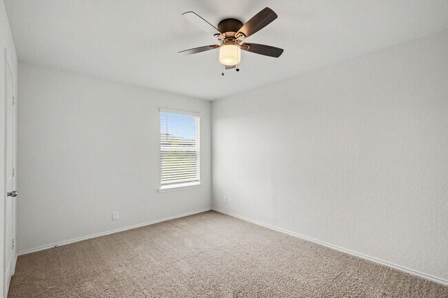 Building Photo - Spacious 4BR w/ Private Yard, Game Room & Primary Suite Downstairs | Appliances Included