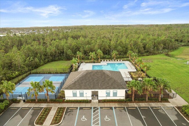 Building Photo - 2814 Blue Shrs Wy