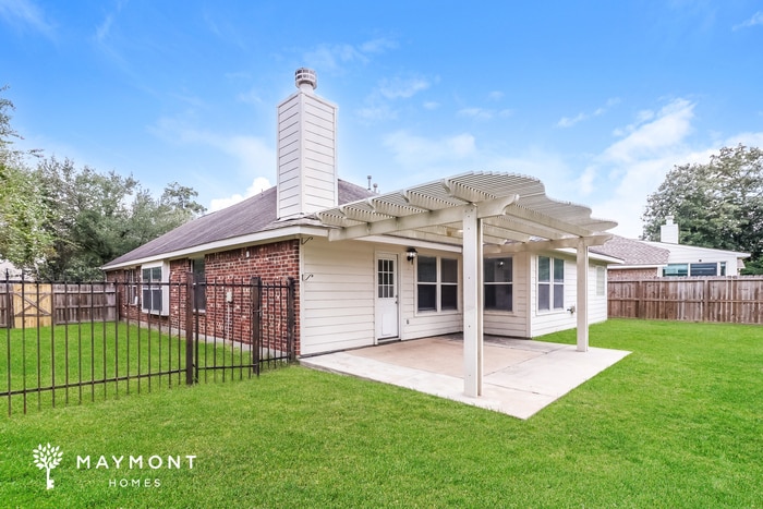 Building Photo - 15207 Bentridge Dr