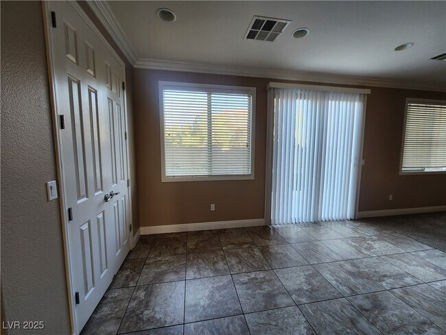 Building Photo - 7426 Matilda St