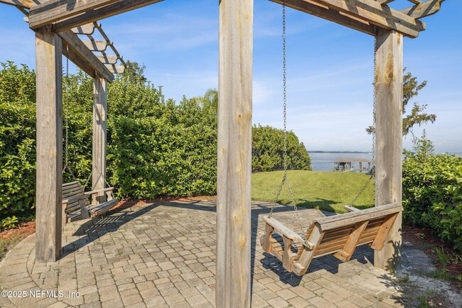 Building Photo - 2719 Chapman Oak Dr