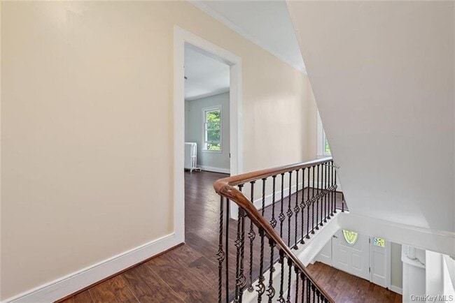 Building Photo - 7 Schunnemunk Rd