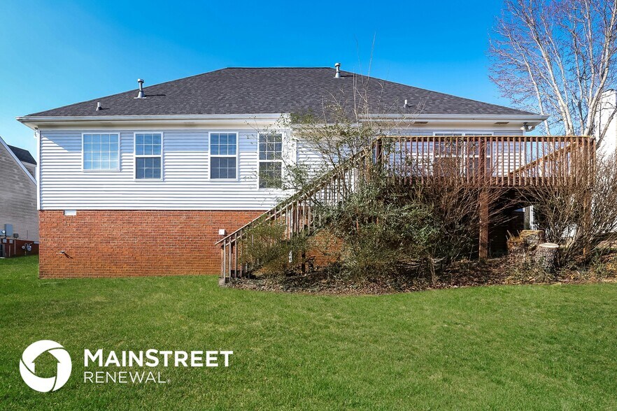 Building Photo - 2651 Hansford Dr