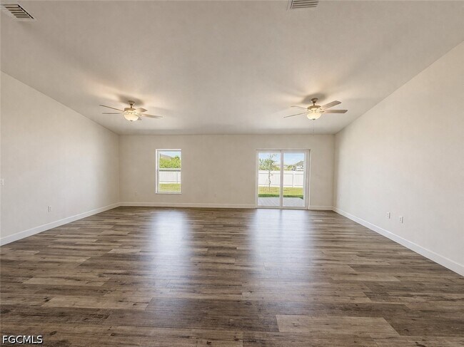 Building Photo - 315 NW 18th Terrace