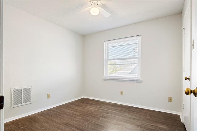 Building Photo - 7591 Tournament Rd