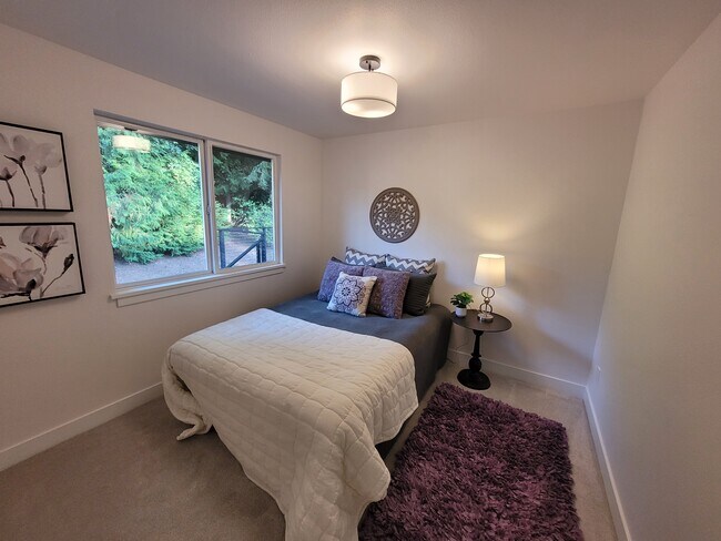 Building Photo - 19229 34th Dr SE