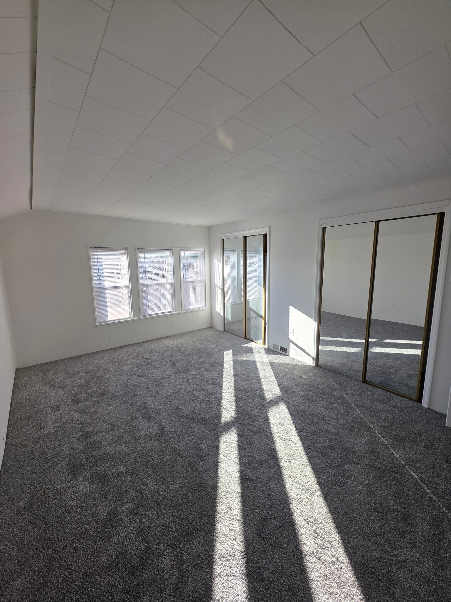 Building Photo - 409 Alice St