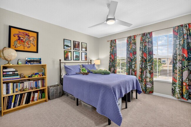 Building Photo - 353 Lake Amberleigh Dr
