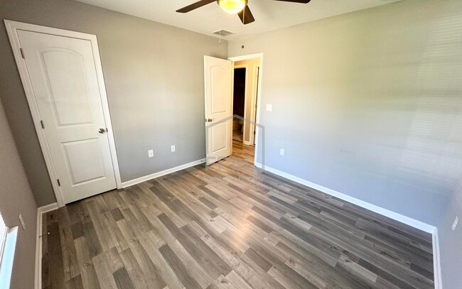 Building Photo - 4428 Guildhall Dr