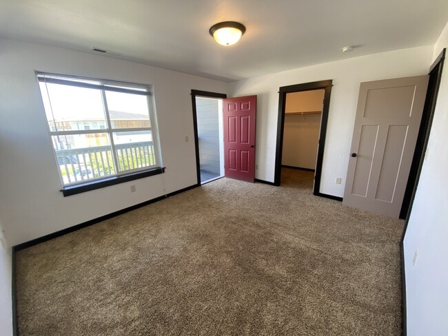 Building Photo - 2286 Gallatin Green Blvd