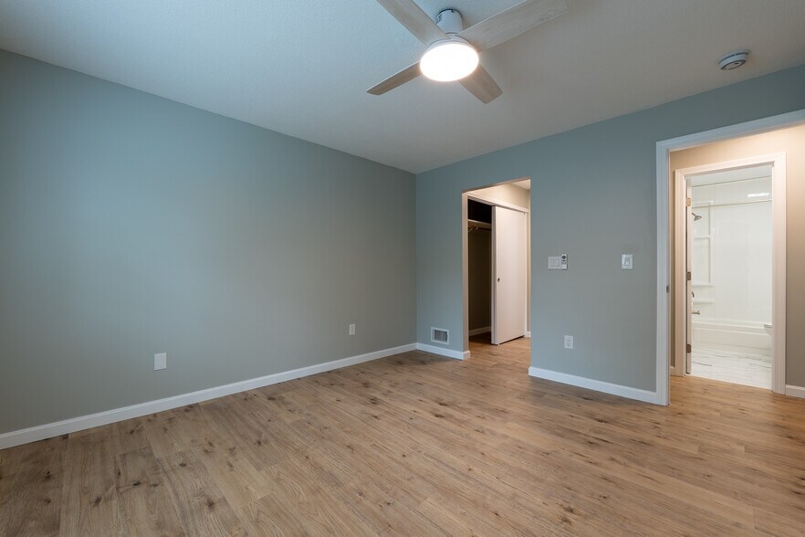 Building Photo - 5 Bernards Rd
