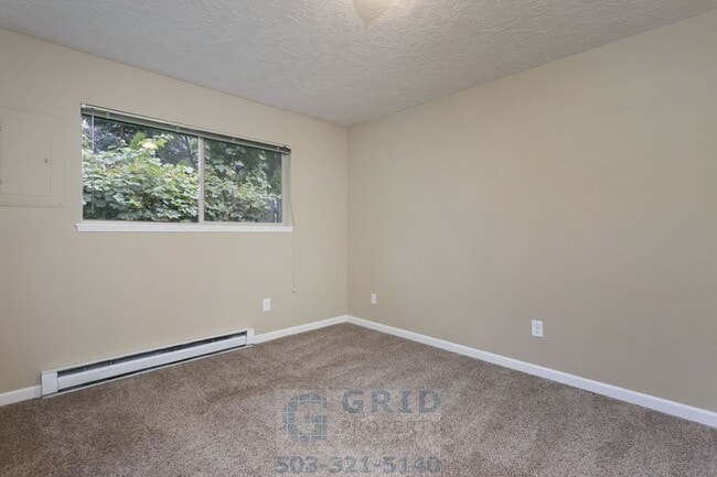 Building Photo - Charming two Bedroom in Mt. Tabor
