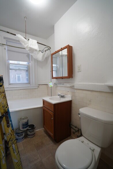 Building Photo - 1175 Boylston St