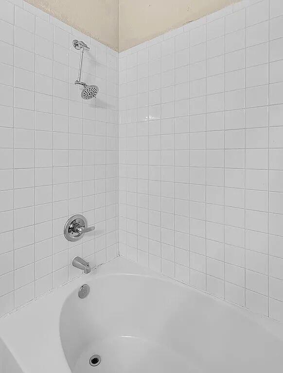 Building Photo - 137 Flat Creek Dr