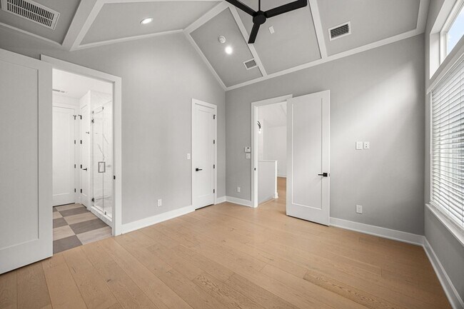 Building Photo - 1312 Heslep St