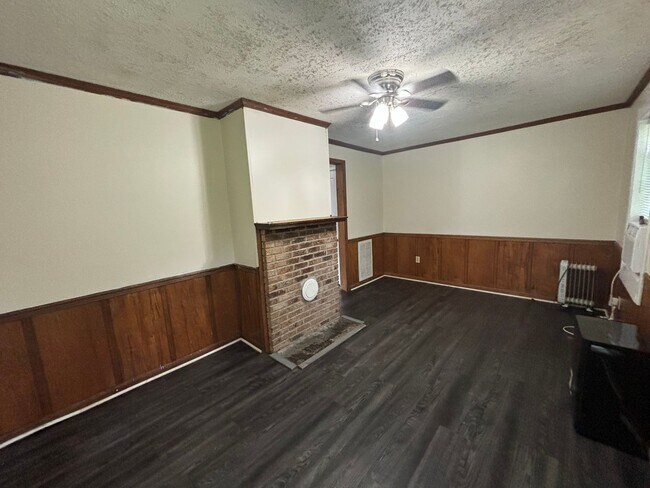 Building Photo - 201/203 Grove Avenue