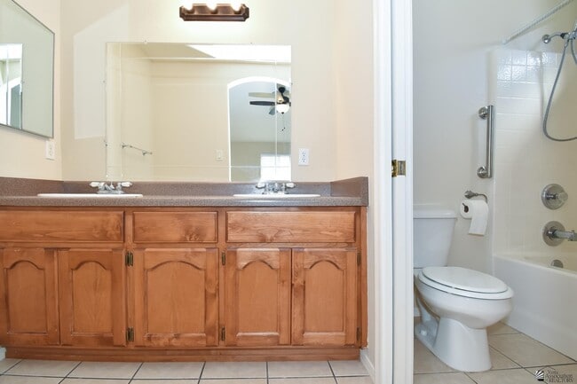 Building Photo - 9673 E 38th St