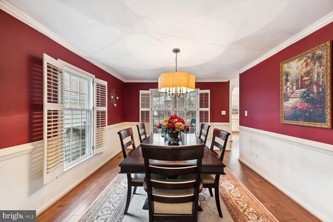 Building Photo - 6603 Forsythia St