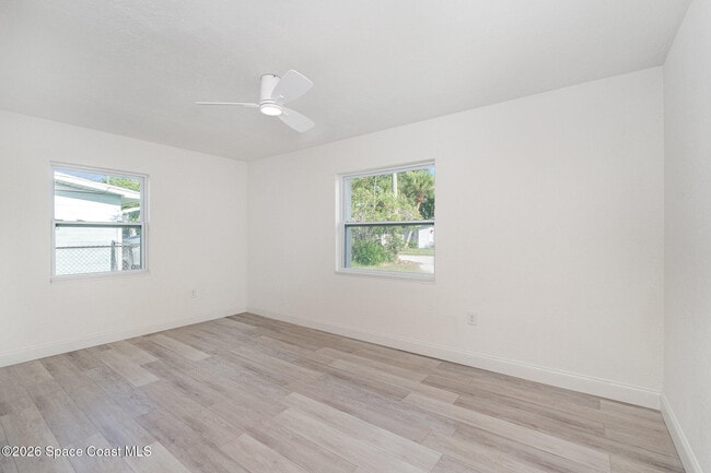 Building Photo - 320 Alabama Ave