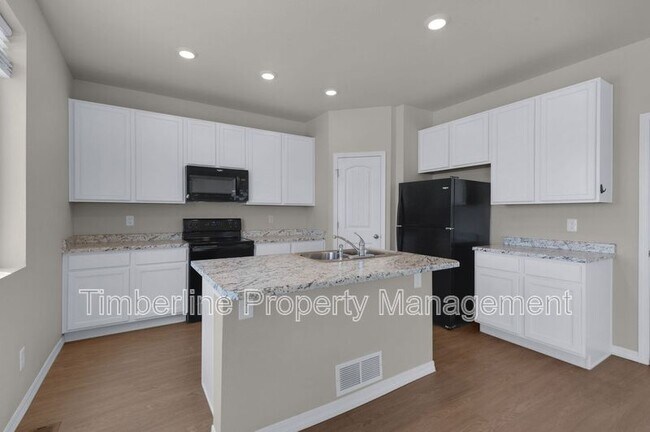 Building Photo - 9951 Ledgestone Terrace