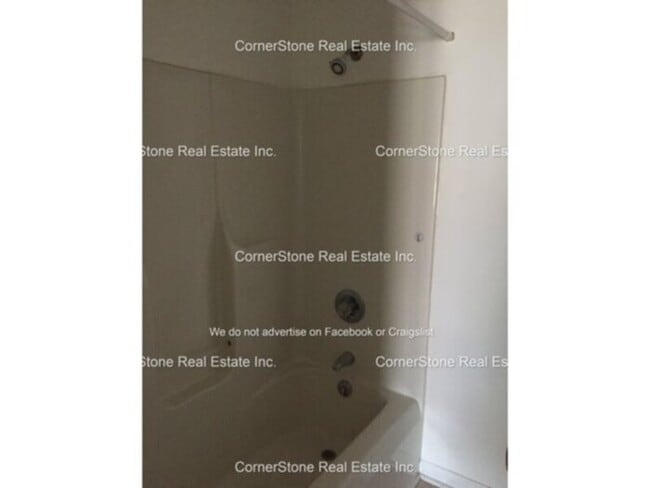 Building Photo - 5441 Ahoskie Dr