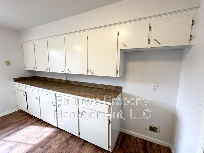 Building Photo - 14171 Wolf Dr