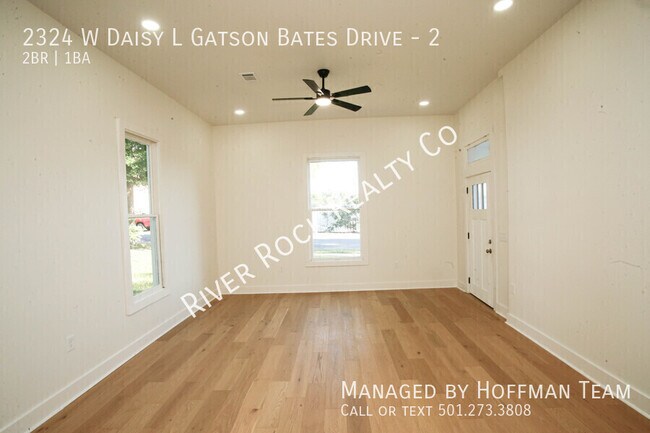 Building Photo - 2324 W Daisy L Gatson Bates Dr