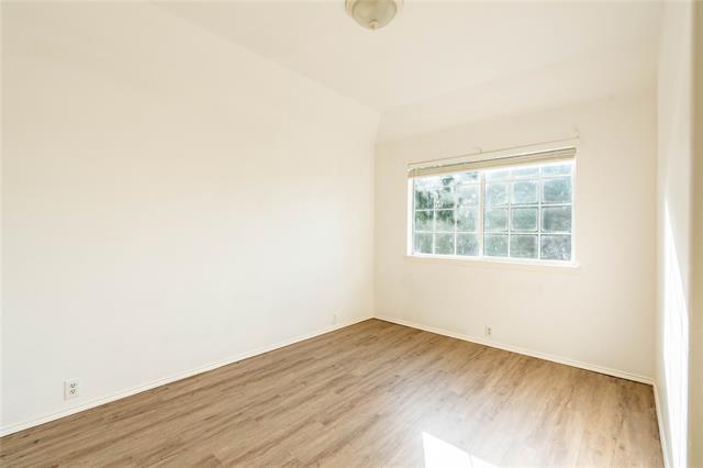 Building Photo - 3925 Cobblestone Ct
