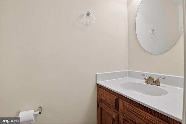 Building Photo - 14643 Stone Range Dr