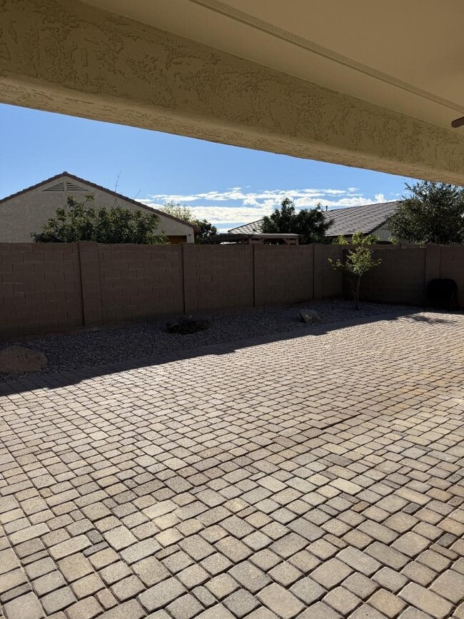 Building Photo - 3453 N San Marin Dr