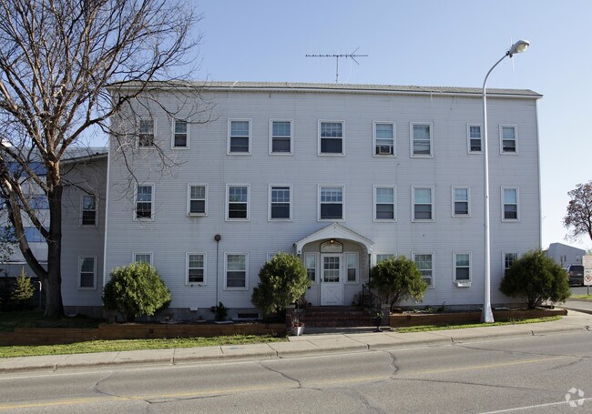 Building Photo - Lakeview Apartments
