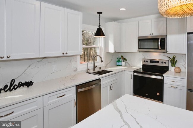 Building Photo - 1515 Templeton Pl