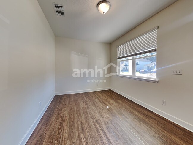 Building Photo - 3044 Eagle Bluff Way