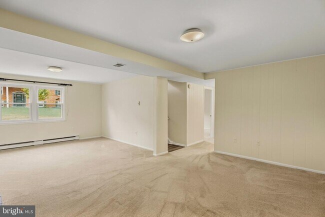 Building Photo - 13242 Kurtz Rd