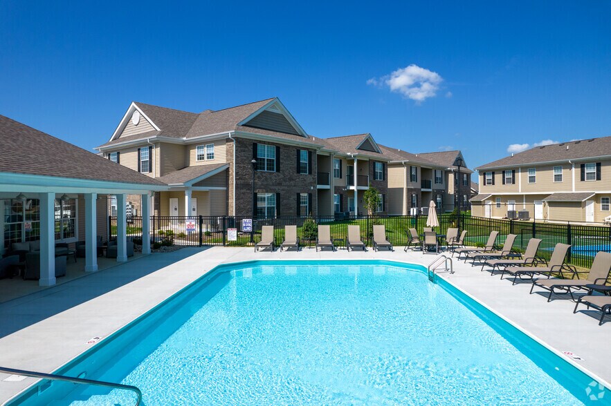 Flats on Memorial 1733 Bellmeadow Dr Lancaster OH 43130 Apartment