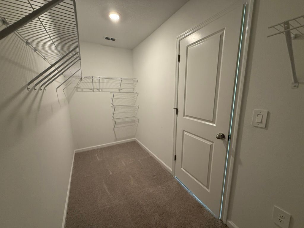 Building Photo - 4701 SW 83rd Lp