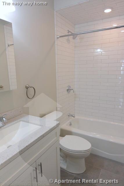 Building Photo - Spectacular floor-through 3+ BR * Two bath...