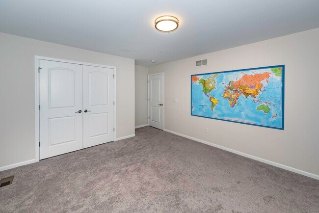 Building Photo - 50236 Amberwood Rd