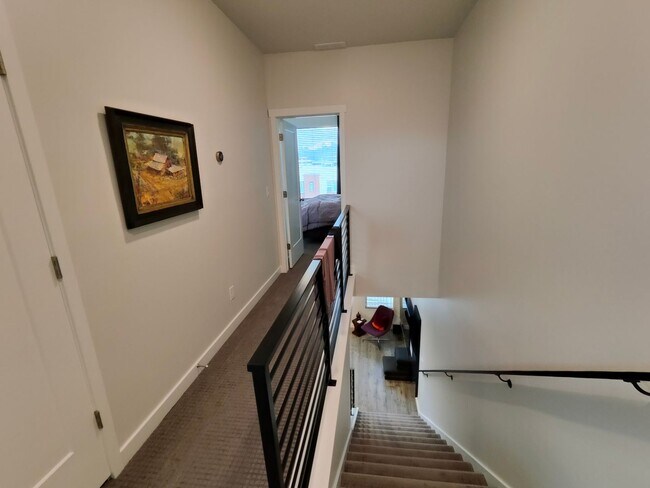 Building Photo - 10743 S Porcini Dr