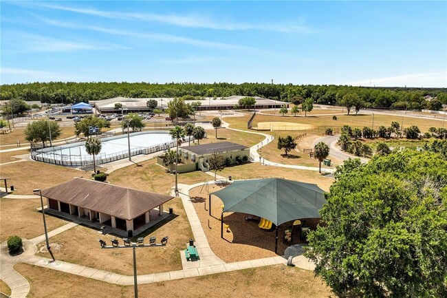 Building Photo - 2422 Black Powder Ln