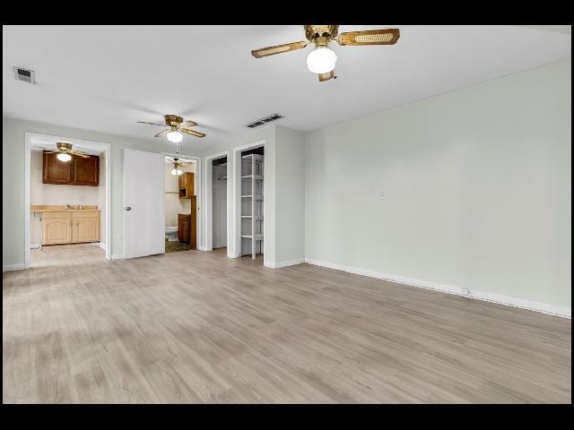 Building Photo - 500 Nan Cir