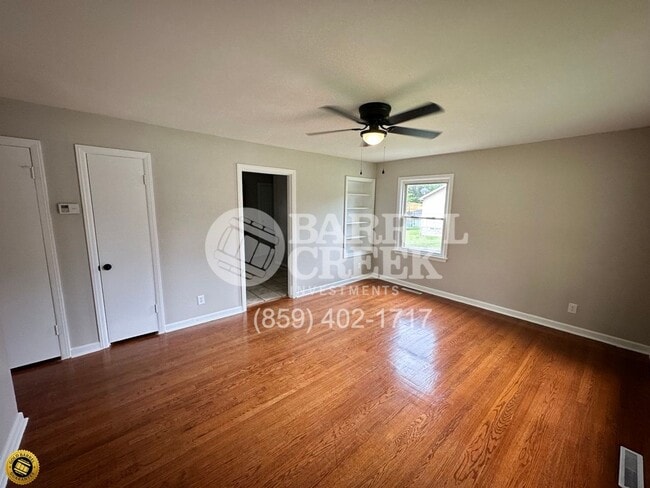 Building Photo - 3-Bed 1-Bath House
