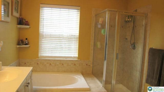Building Photo - 1047 Sparrow Way