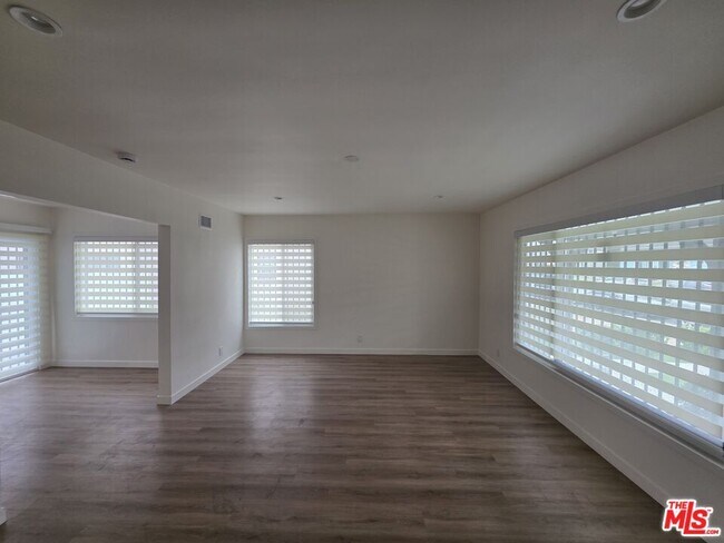 Building Photo - 2908 141st Pl