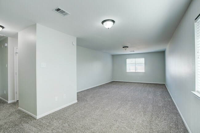 Building Photo - 3203 Wheatmeadow Ct