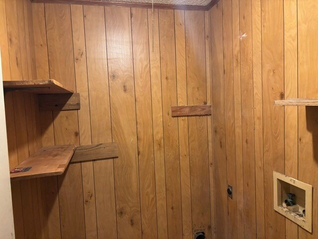 Laundry Room - 104 Pamela Cir